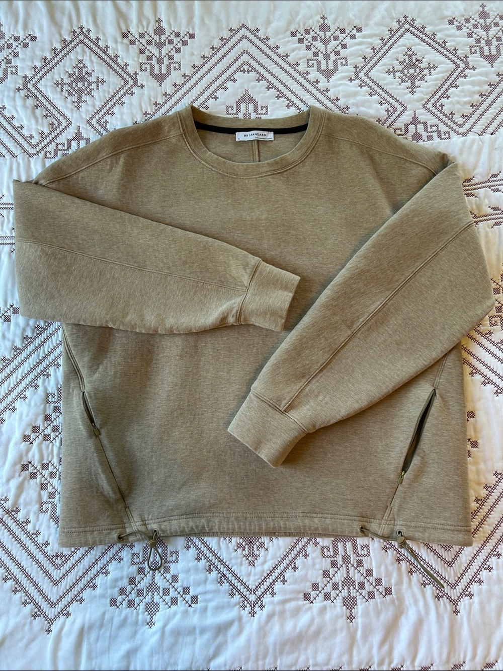 Banana Republic BR Standard Sand/Beige Crewneck Sweatshirt